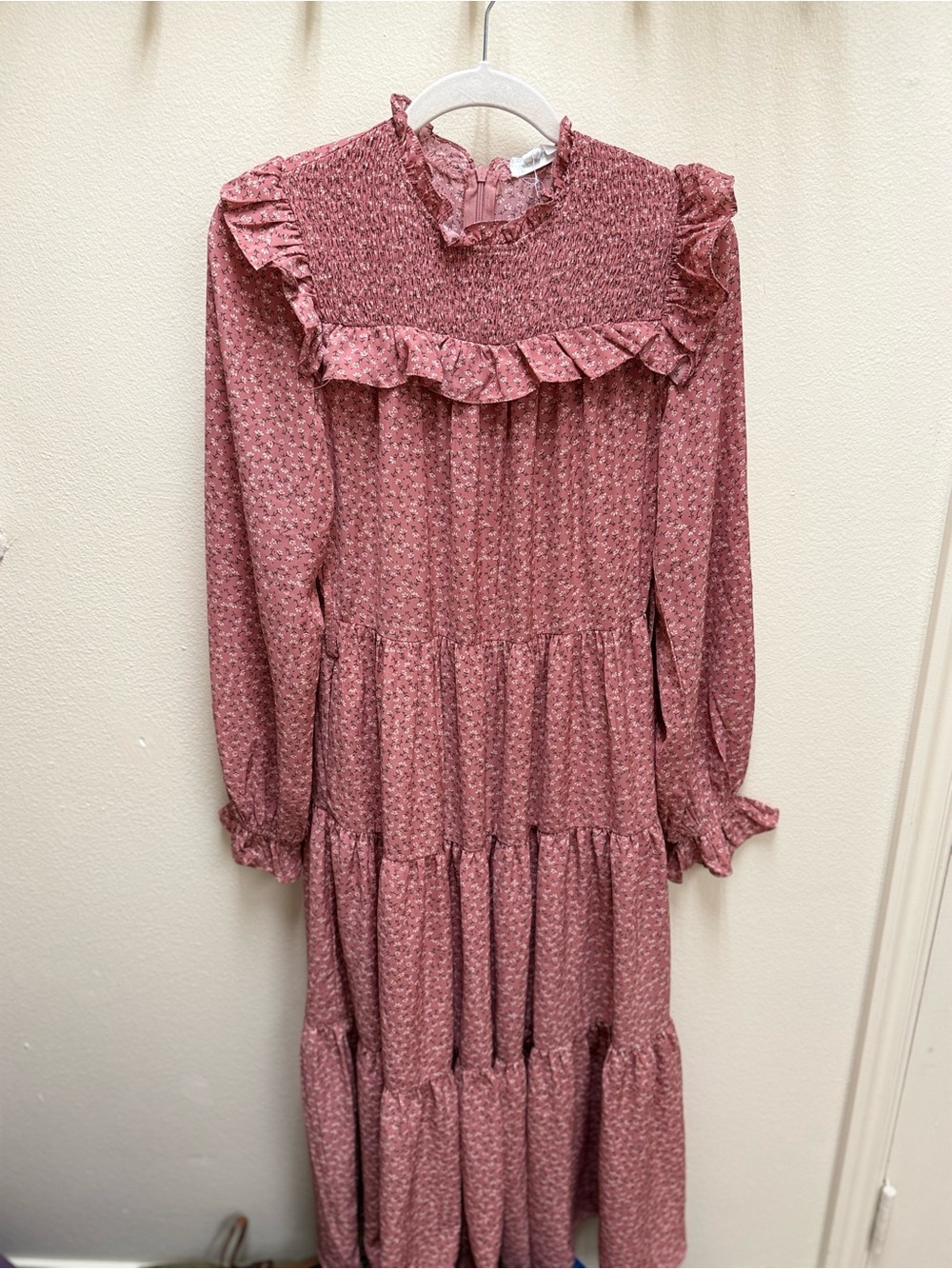 &Merci Mauve Ditsy Floral Smocked Maxi Dress - Picture 1 of 4